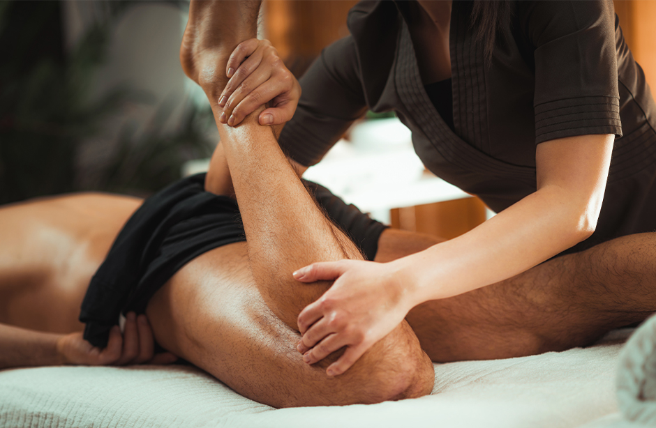 Fascia‑focused clinical bodywork, image of person getting bodywork done.